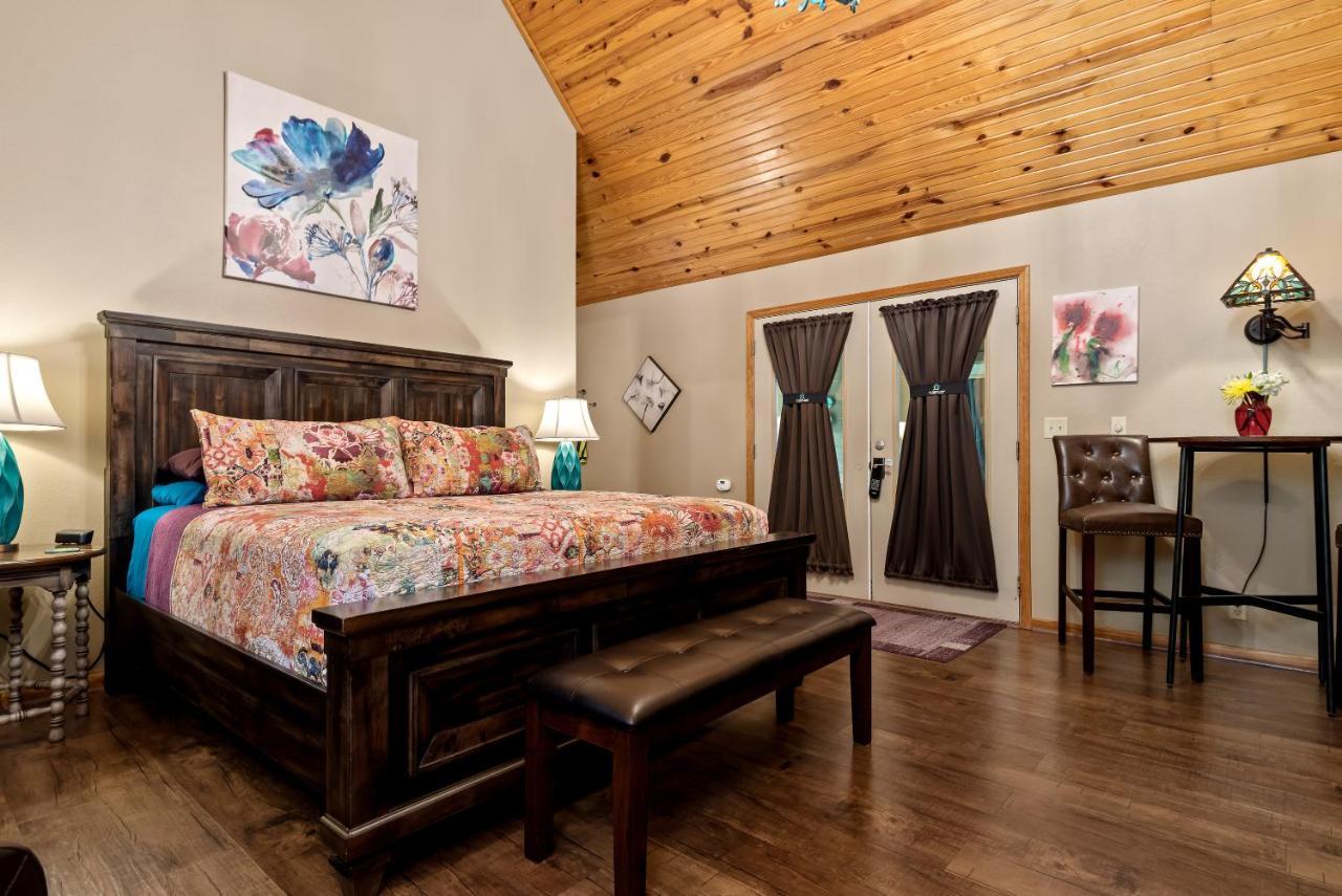 The Woods Cabins Eureka Springs Exterior foto